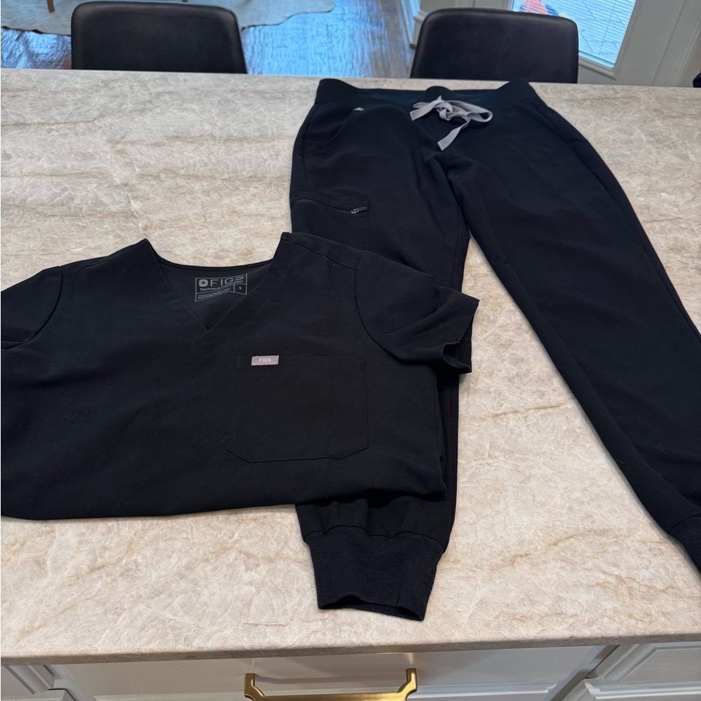 Used Figs black scrubs